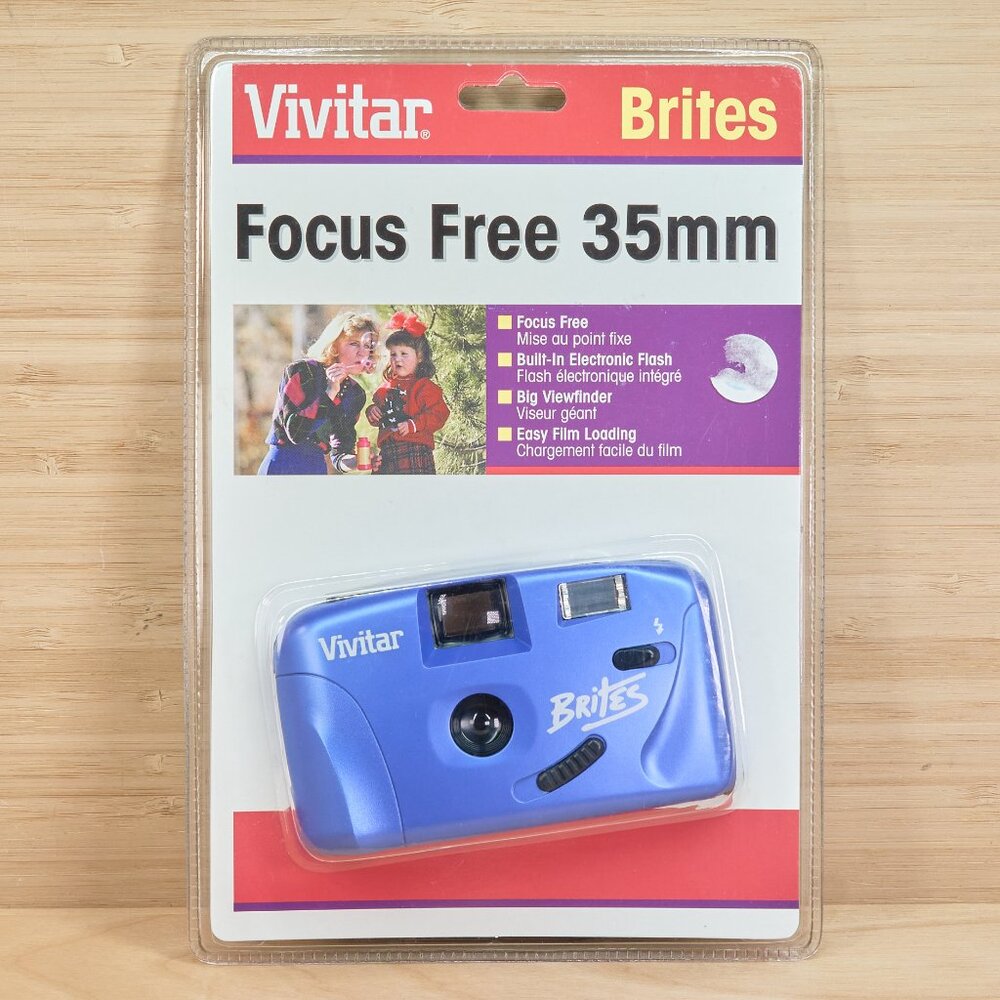 New Vintage Vivitar Brites Focus Free 35mm Film Point and Shoot Camera